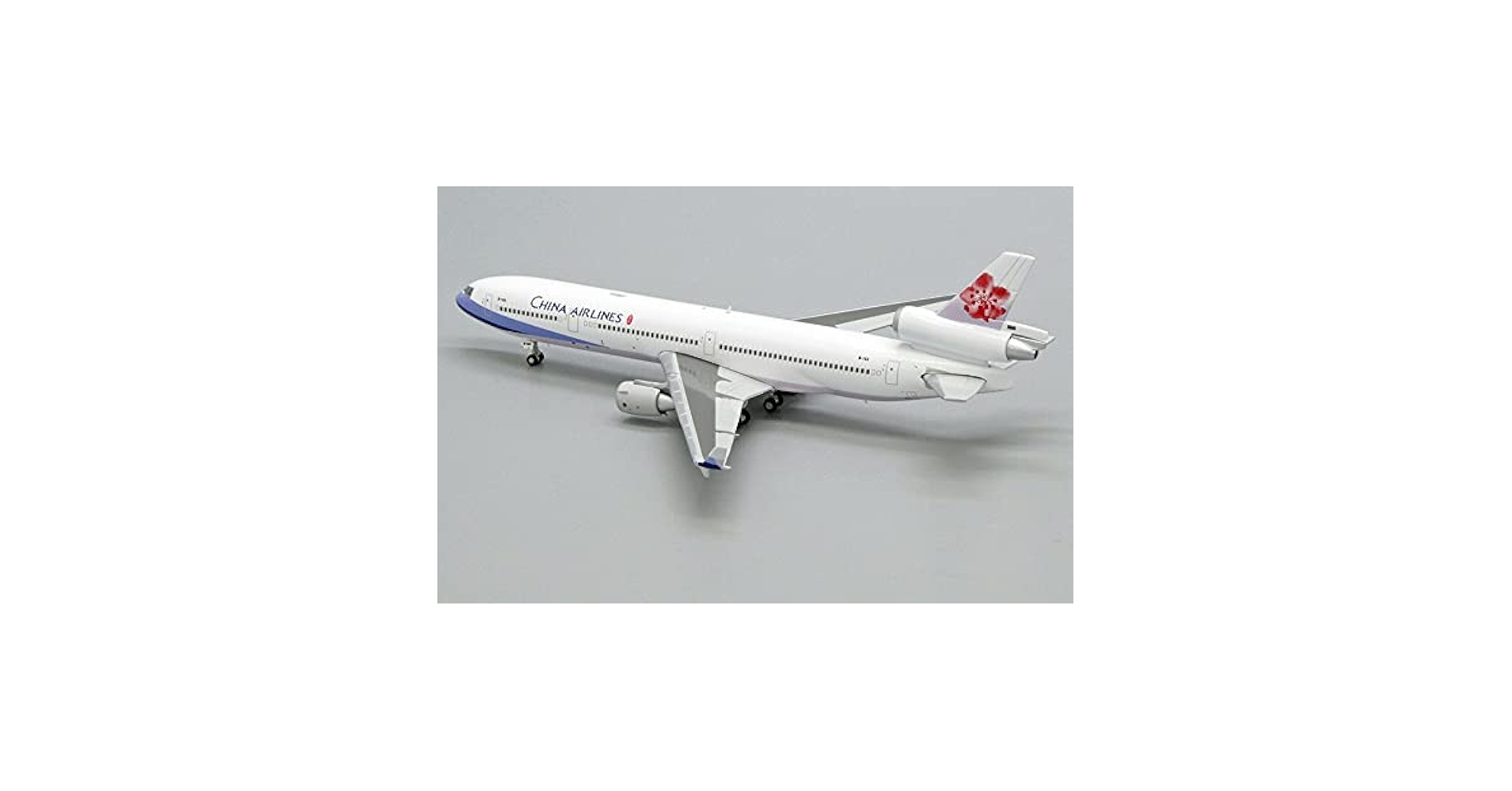 Amazon.com: JC Wings China Airlines MD-11 B-153 1/400